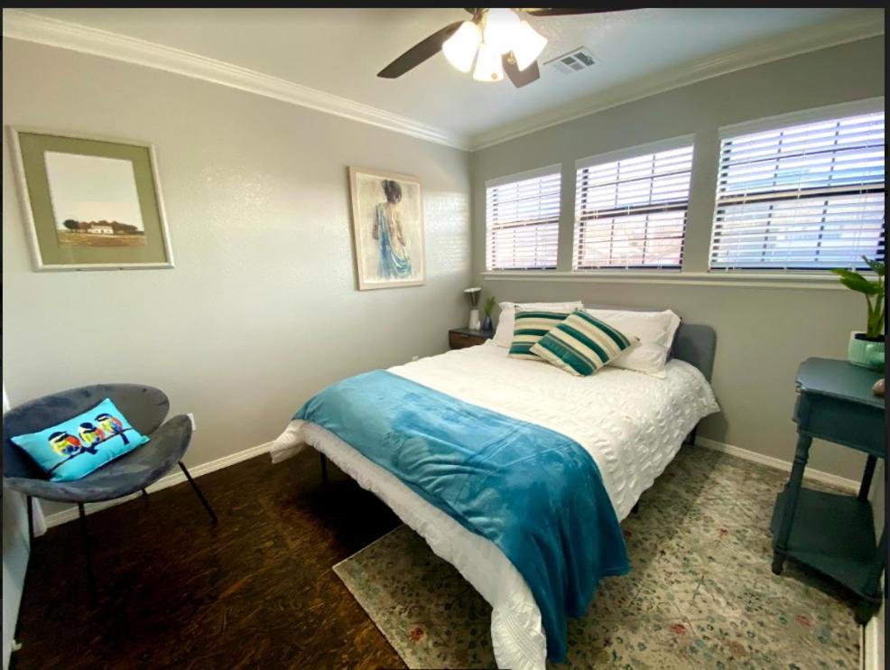 Private Bedroom Suite - Communal House Near Integris Oklahoma Stadt Exterior foto
